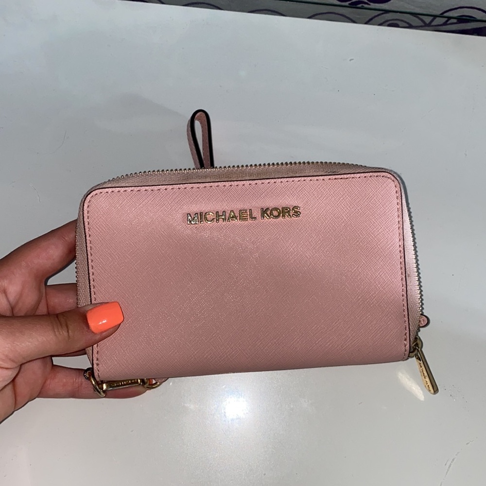 Michael Kors wallet